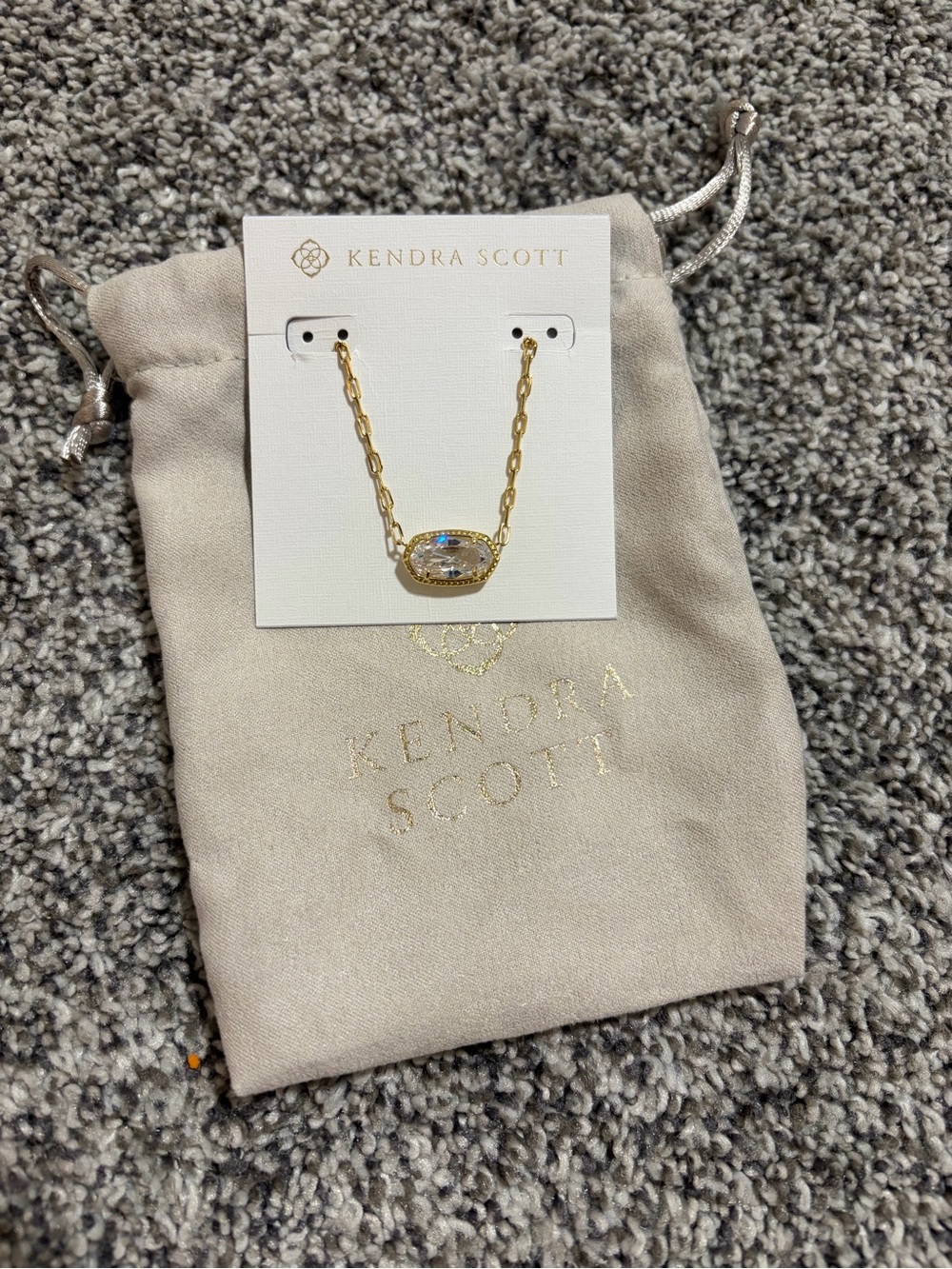 NWT Kendra Scott Gold Necklace with Clear Oval Stone
